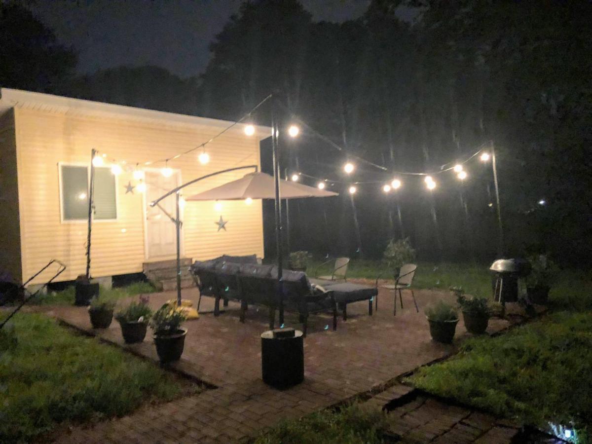 Cozy Mother-In-Law Suite Norfolk Exterior photo